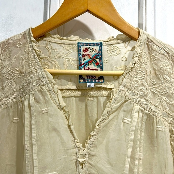 Johnny Was Embroidered Ruffle V Neck Long Sleeve Boho Peasant Blouse - XS - Picture 4 of 10